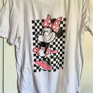 Disney minnie mouse vans shirt women’s size xlarge